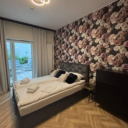 Lux Old Town Apartments - Plac Wolnosci 6 Poznan Exterior photo